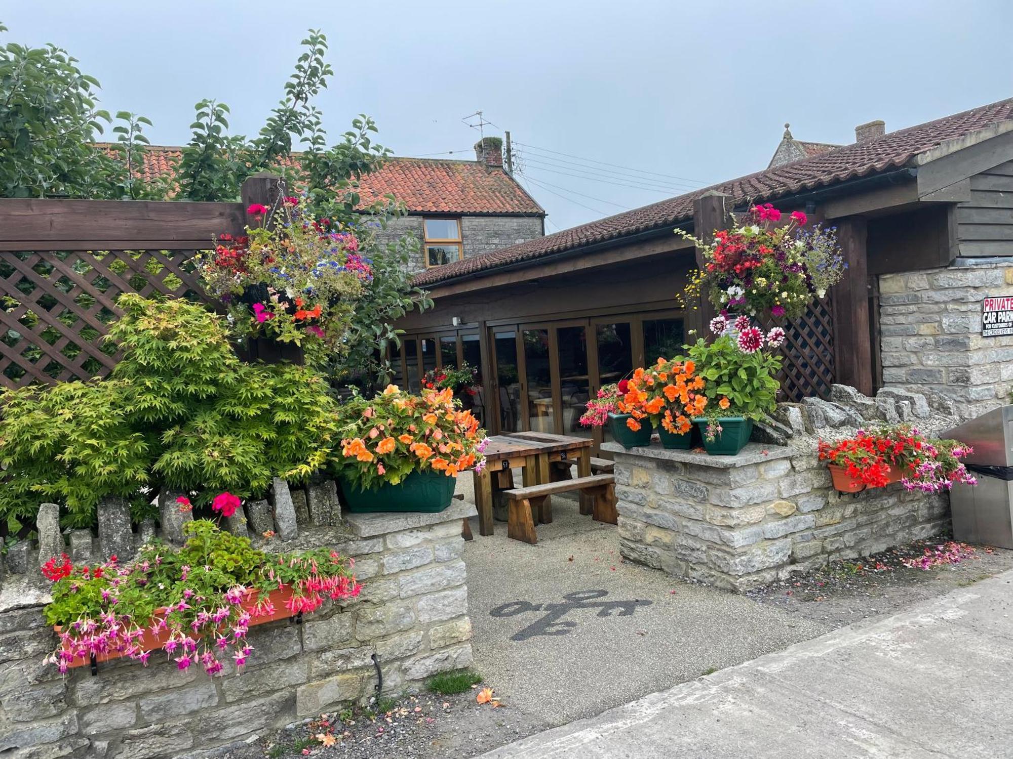 Cross Keys Inn Lydford-on-Fosse Exterior foto