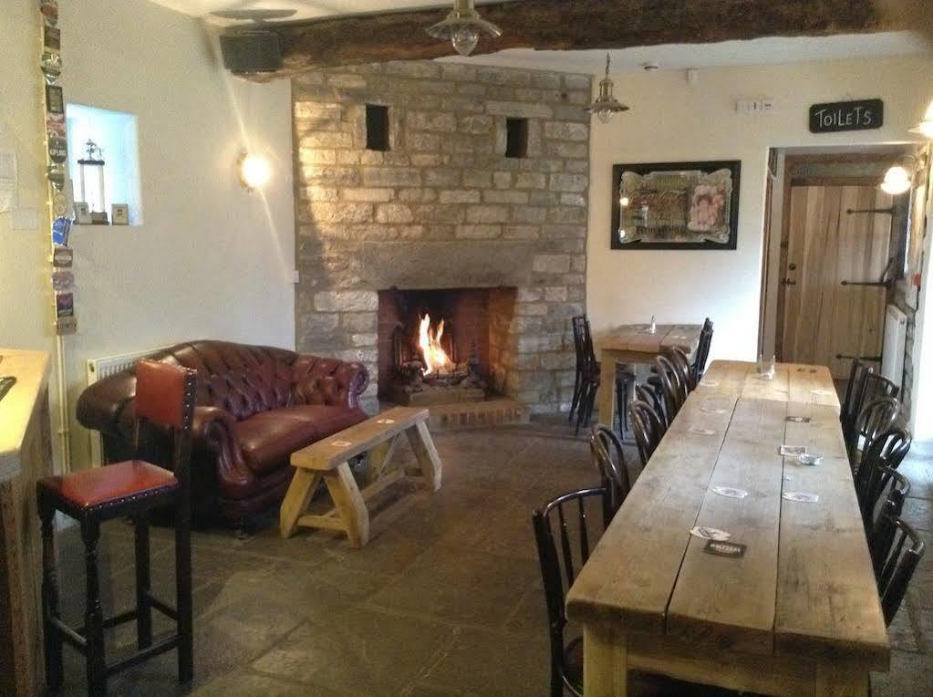 Cross Keys Inn Lydford-on-Fosse Exterior foto